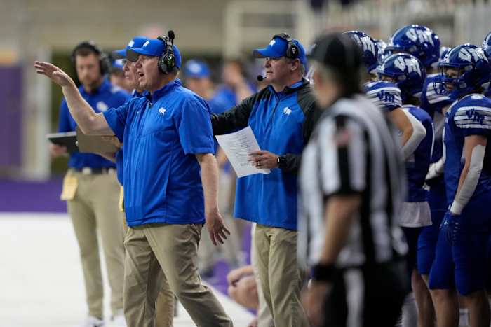 Van Meter is one of the state's newest prep football powers. (Photo by Matthew Putney)
